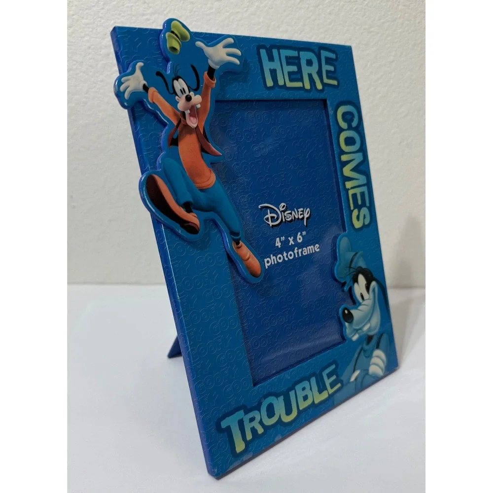 Disney Goofy Here Comes Trouble 4x6 Photo Frame Jerry Leigh Blue 3D Character